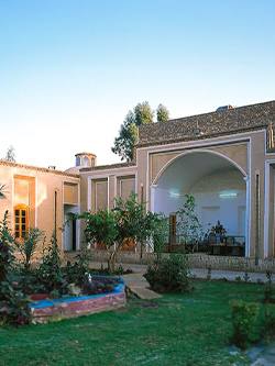 محل تبلیغات
